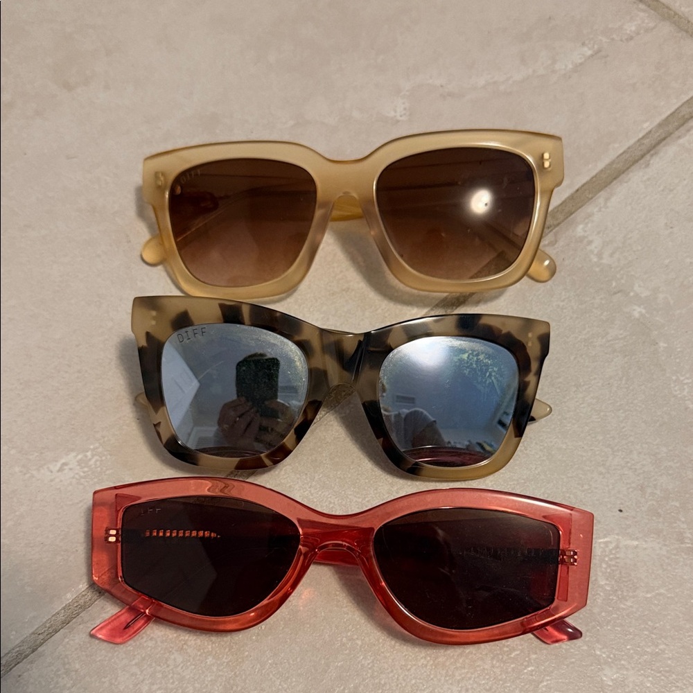 Diff Eyewear Women's Sunglasses Trio - Black, Red, Purple